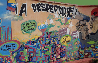 Foto © Tobias Lambert Wandbild vor dem Cuartell de la Montaña im Stadtviertel 23 de Enero in Caracas